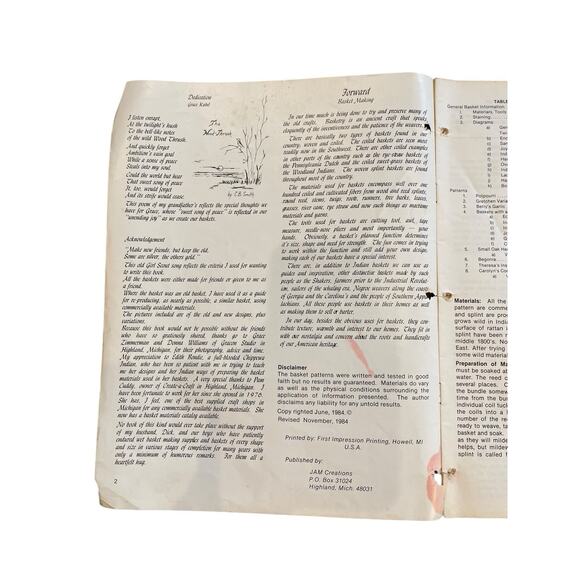 FRIENDSHIP BASKETS by JOAN MOORE Basket Weaving Pattern Instruction Book VTG. - Picture 3 of 4